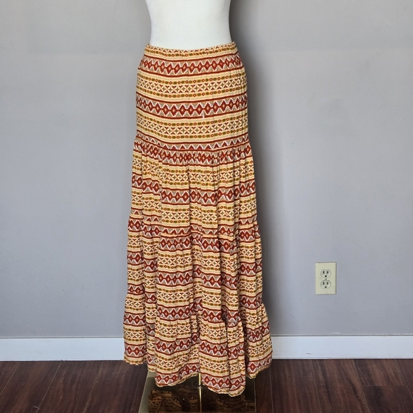 Blu Moon Boho Southwestern Aztec Resort Vacation Tiered Pull-On Maxi Skirt 2 (S) - Picture 9 of 10